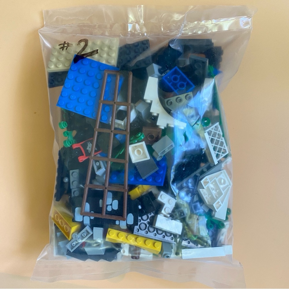 LEGOS Bulk Pieces Mixed Random Lot Over 1 lb. From Many Sets Mix Lot #2